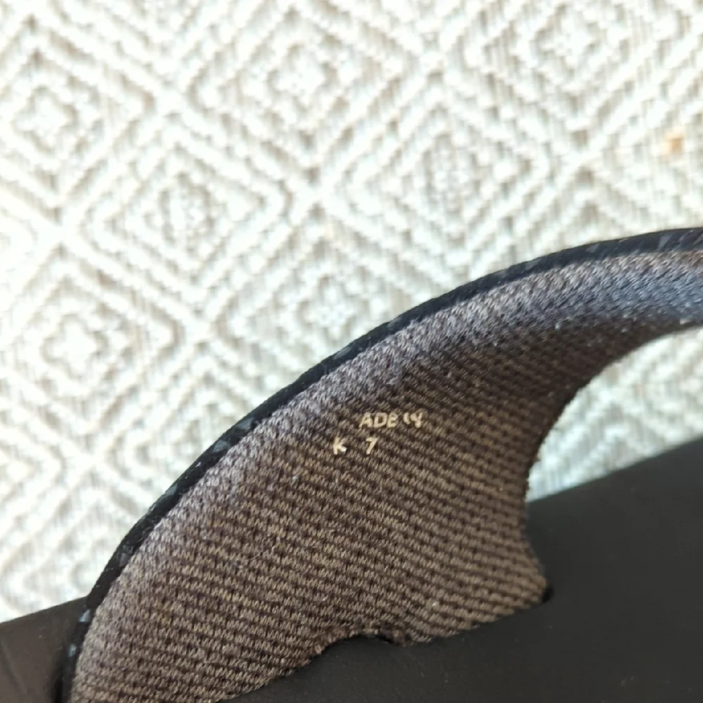 Men's Reef Rover Black Flip Flops